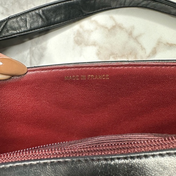 🚫SOLD🚫 Vintage Chanel Envelope Turnlock Lambskin Bag - Picture 11 of 16